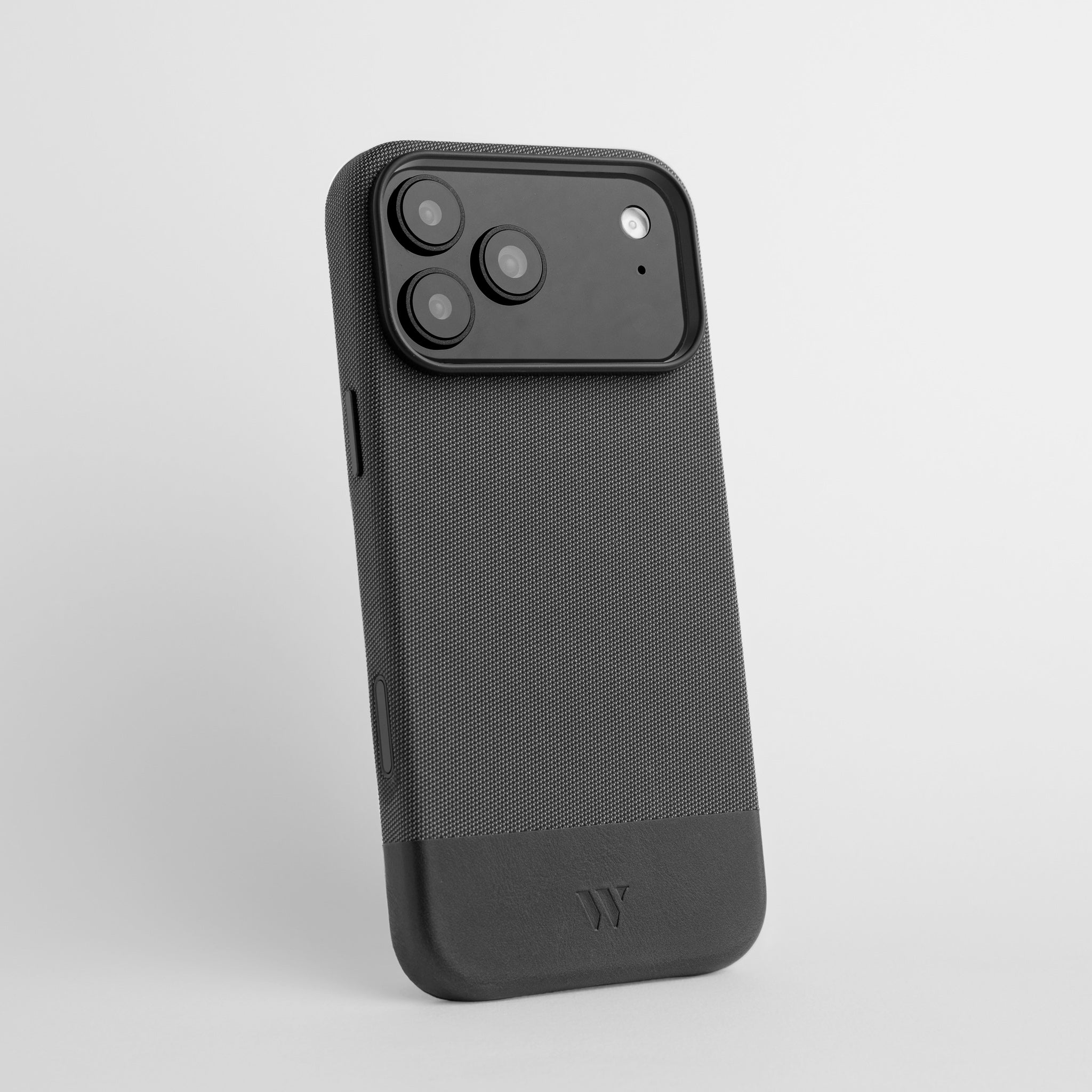 Walden® Funda de Tejido CORDURA® y Cuero para iPhone · Alcantara #color_alcantara