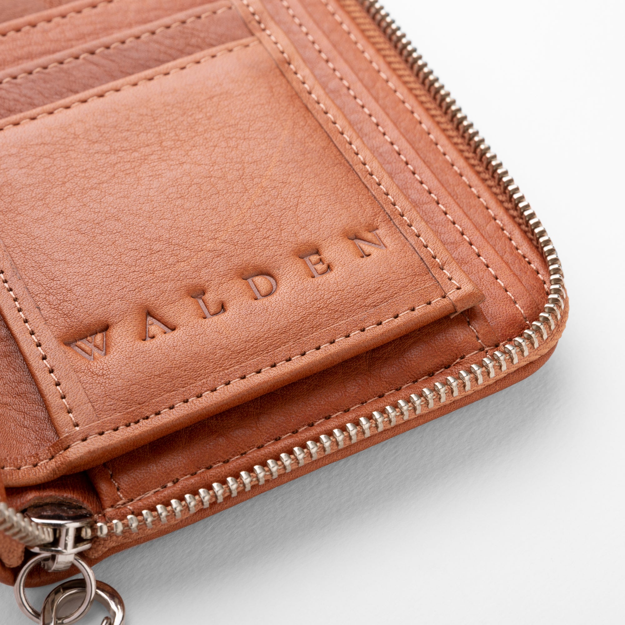 Walden® Billetera Large de Cuero Genuino · Terra #color_terra