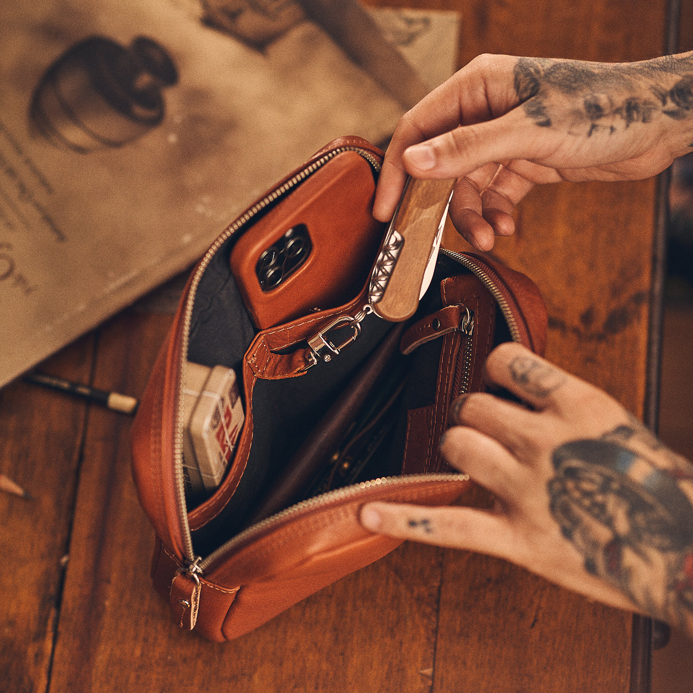 Walden® Bolso Tech de Cuero Genuino · Terra #color_terra