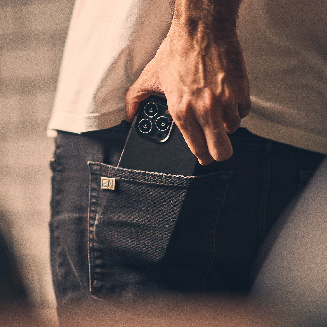 Walden® Funda iPhone + Correa Apple Watch de Cuero Genuino ·
Bosco #color_bosco black