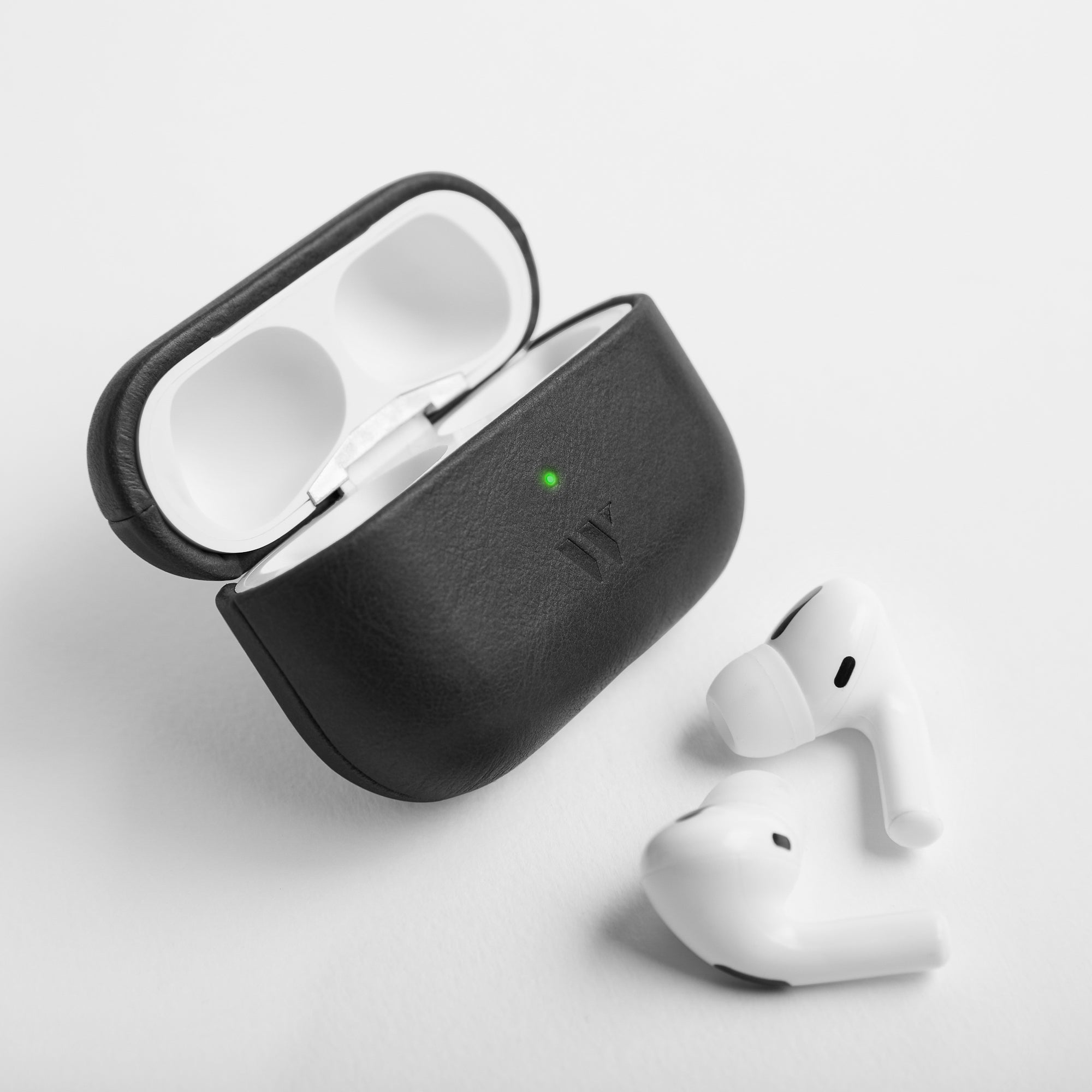 Walden® Funda iPhone + Estuche Airpods de Cuero Genuino · Bosco #color_bosco