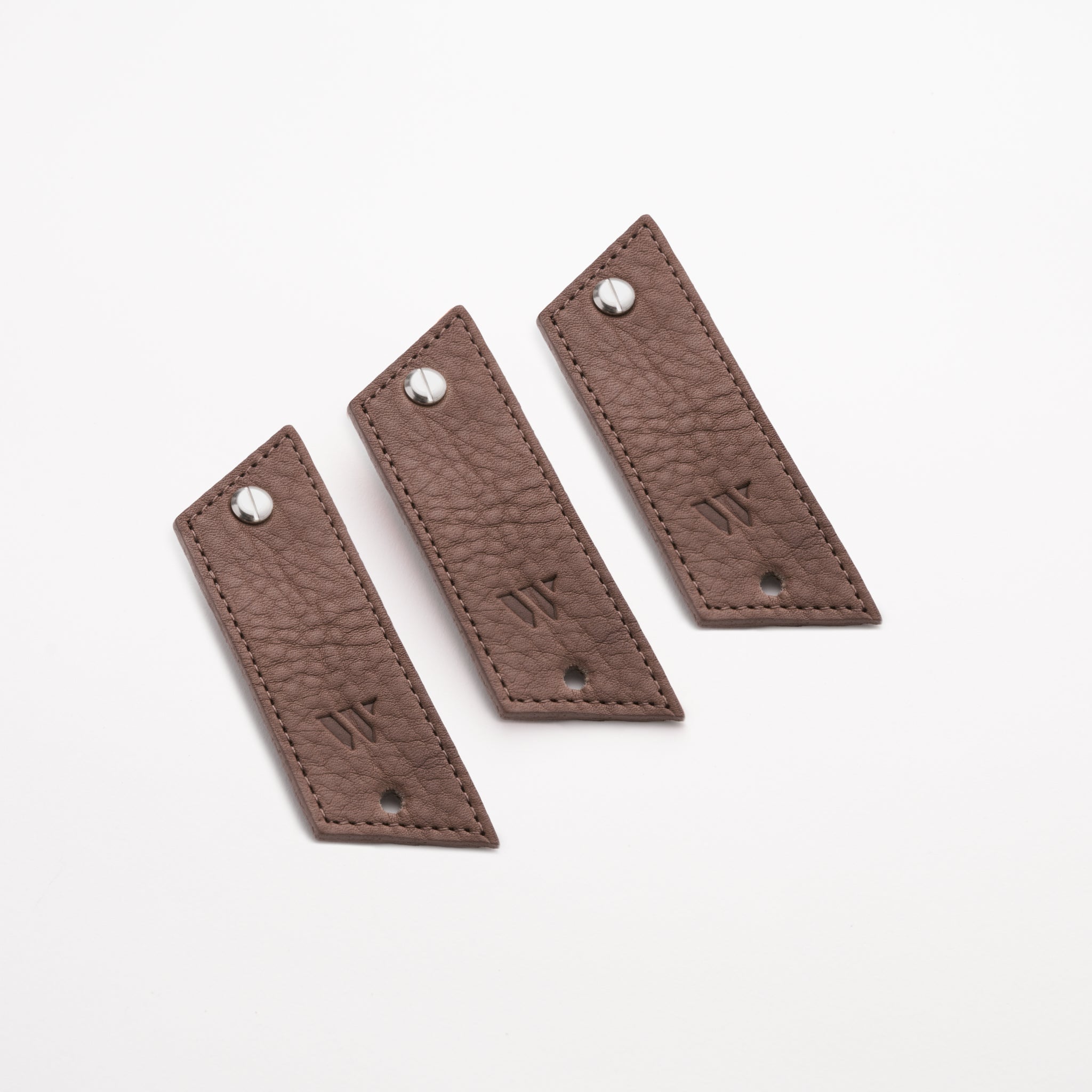 Walden® Sujetacables de Cuero Genuino · Moca #color_moca