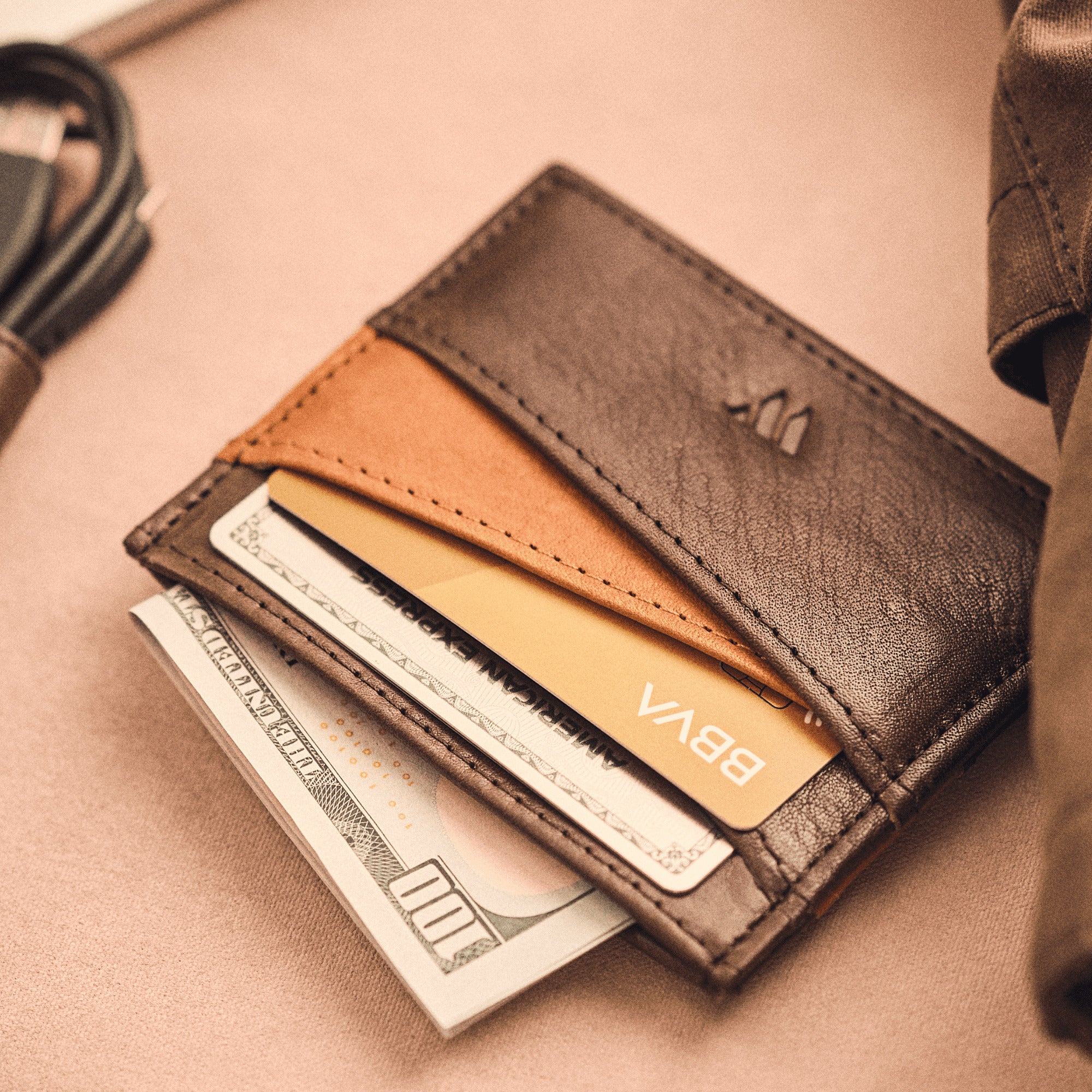 Walden® Tarjetero Slide de Cuero Genuino · Moca #color_moca