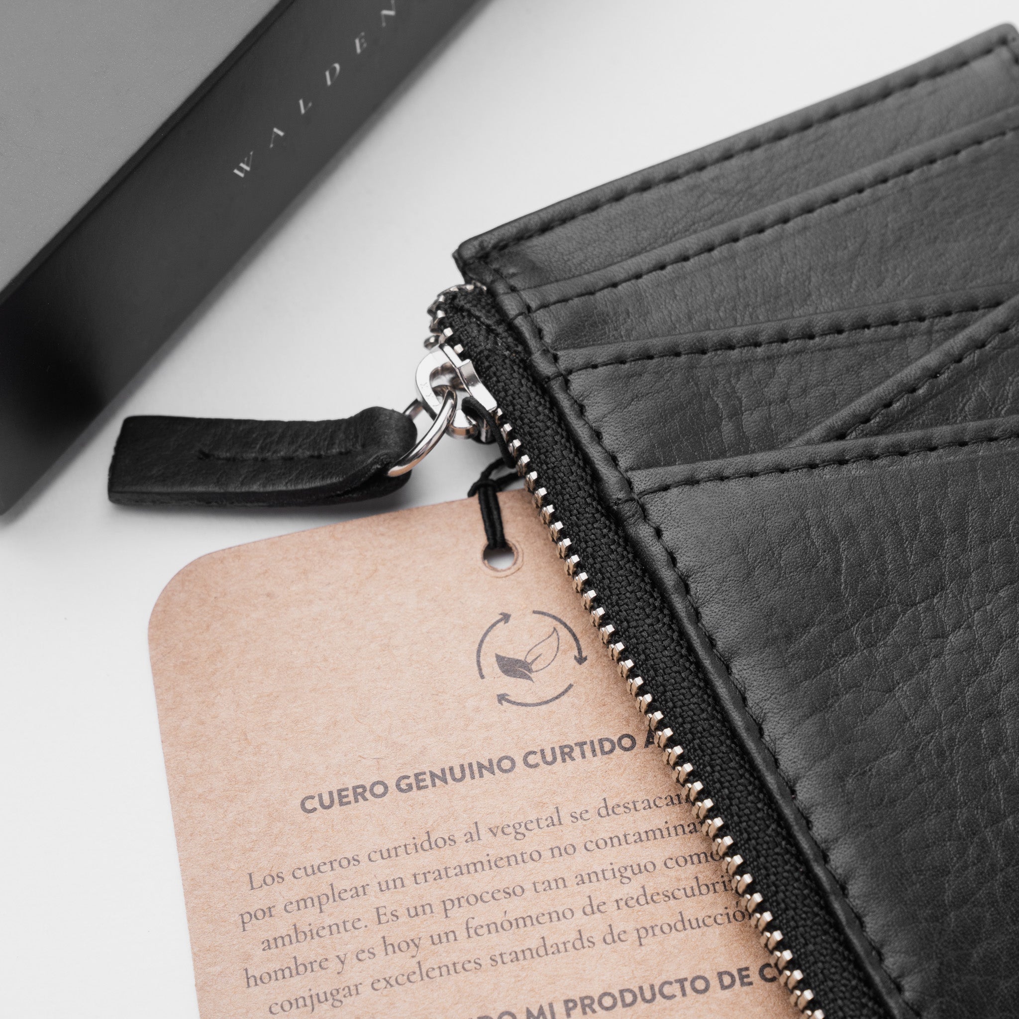 Walden® Tarjetero Zipper de Cuero Genuino · Bosco #color_bosco