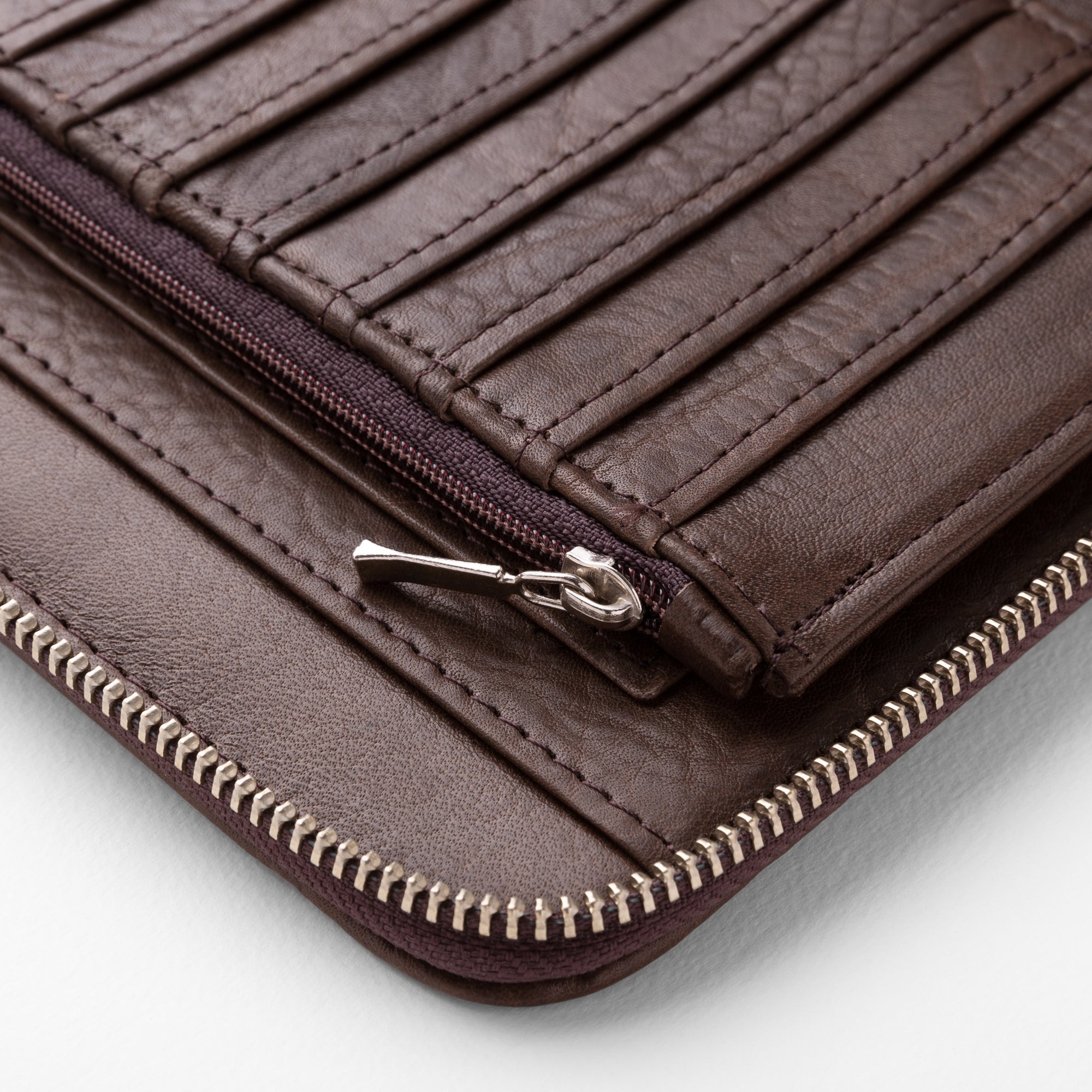 Walden® Billetera Traveller de Cuero Genuino · Moca #color_moca