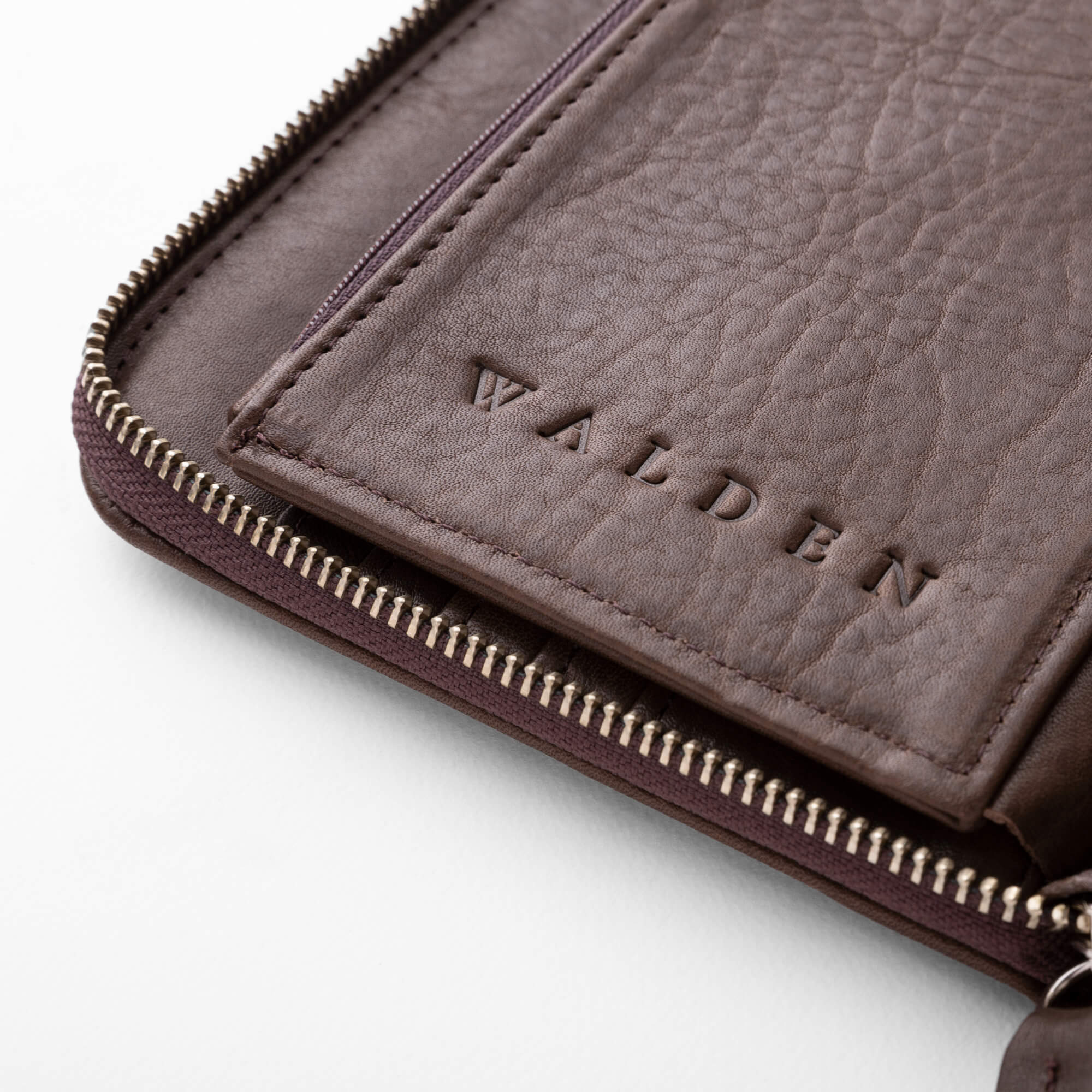 Walden® Billetera Traveller de Cuero Genuino · Moca #color_moca