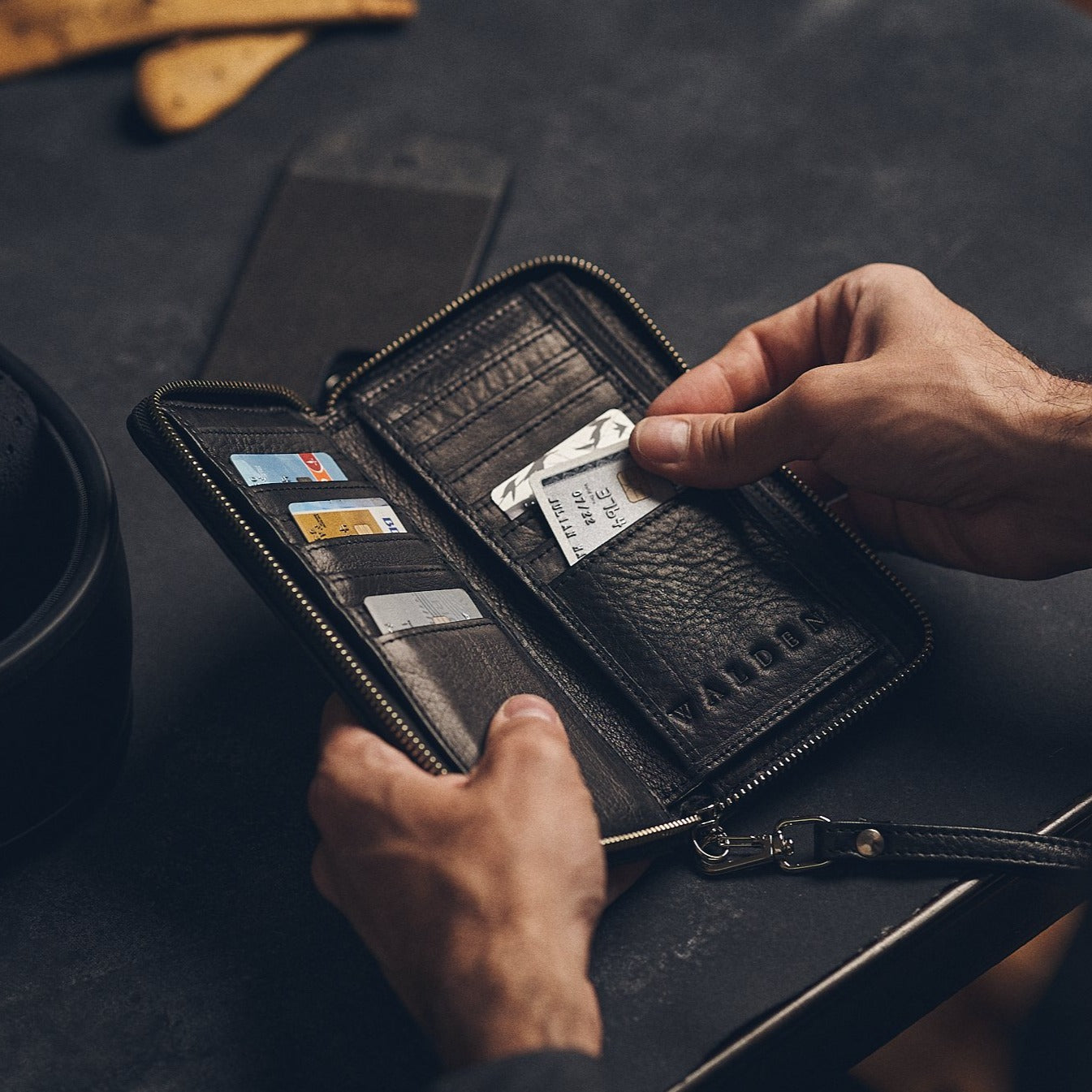 Walden® Billetera Large de Cuero Genuino · Bosco #color_bosco