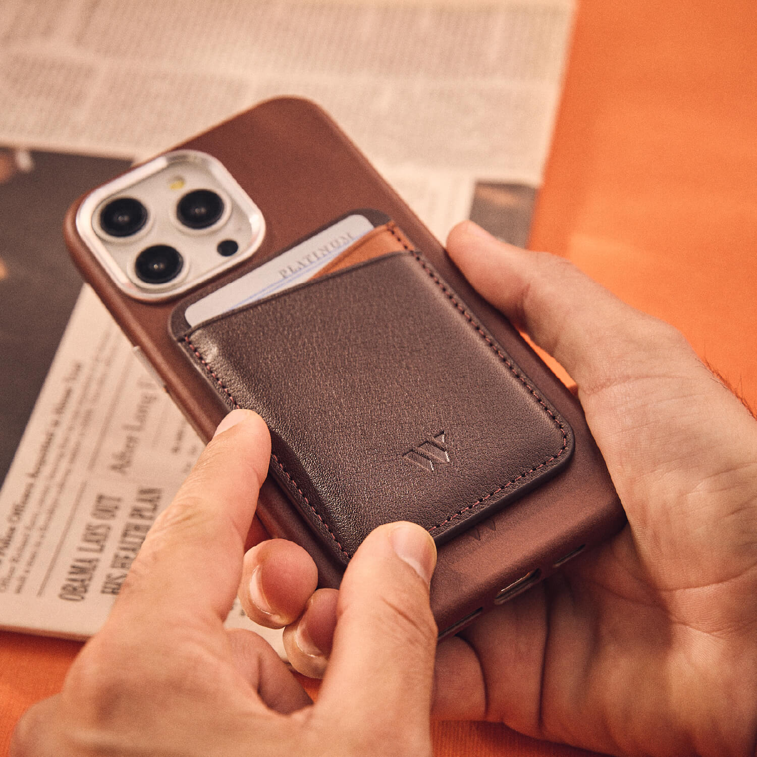 Walden® Billetera MagSafe de Cuero Genuino · Moca #color_moca