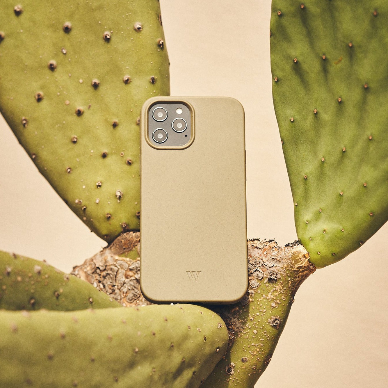 Walden® Funda Biodegradable para iPhone · Olive #color_olive