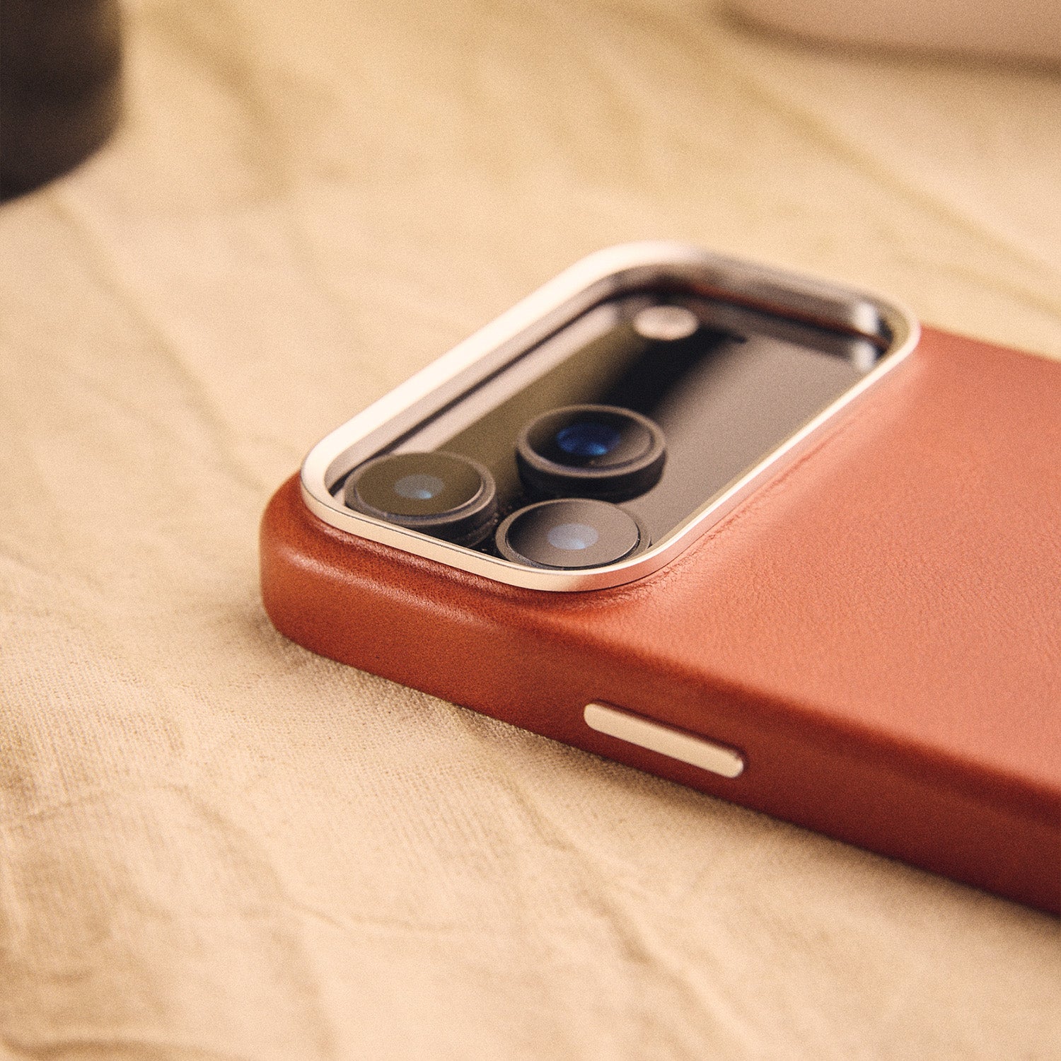 Walden® Funda de Cuero Genuino para iPhone · Terra #color_terra