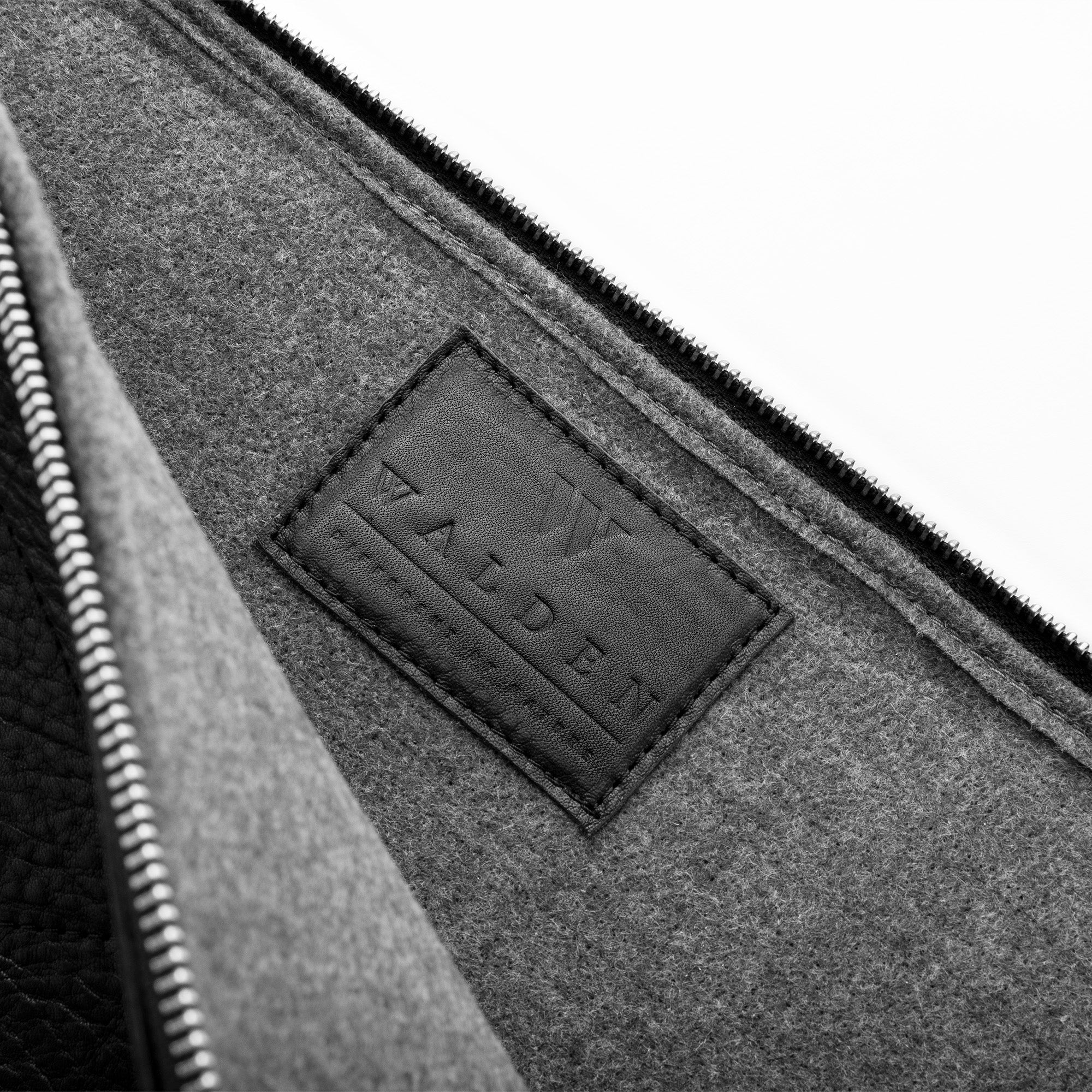 Walden® Funda para Apple Macbook de Cuero Genuino · Bosco #color_bosco