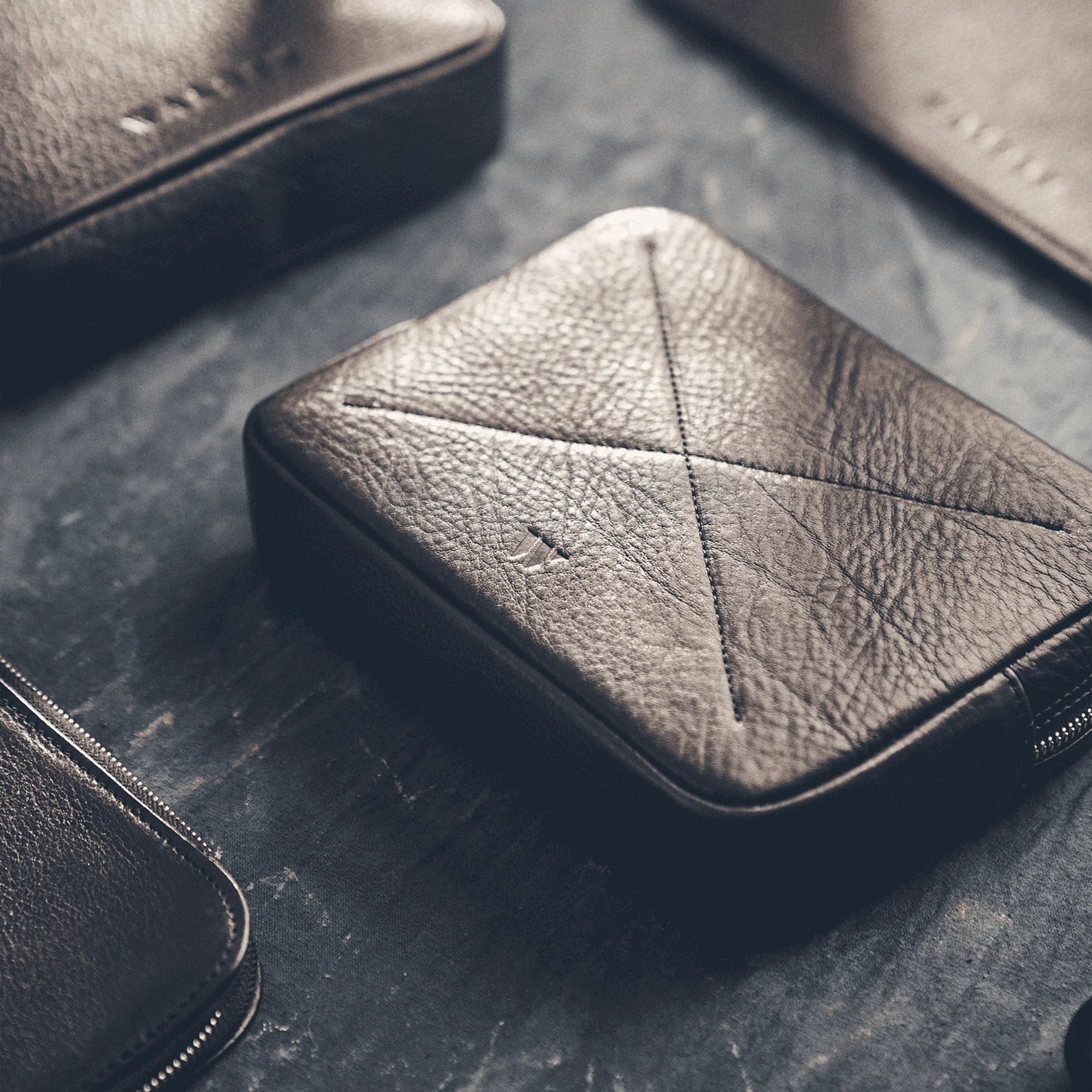 Walden® Bolso Tech de Cuero Genuino · Bosco #color_bosco