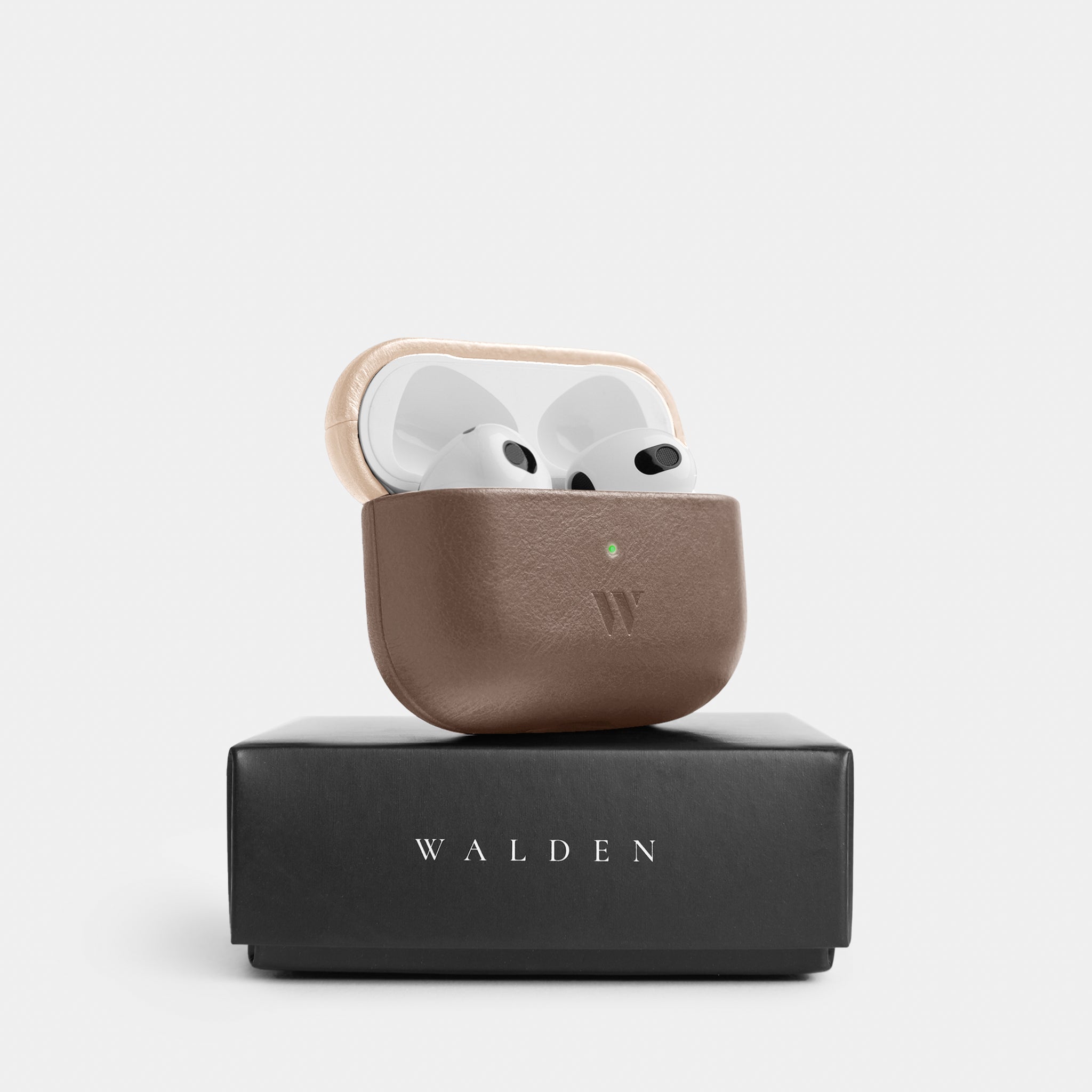 Walden® Estuche para Airpods de Cuero Combinado · Volta #color_volta