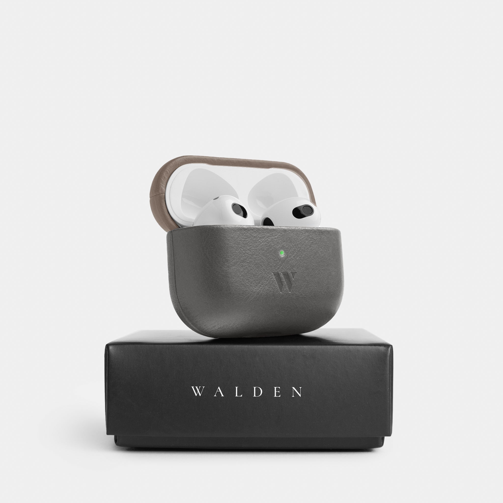 Walden® Estuche para Airpods de Cuero Combinado · Alcantara #color_alcantara