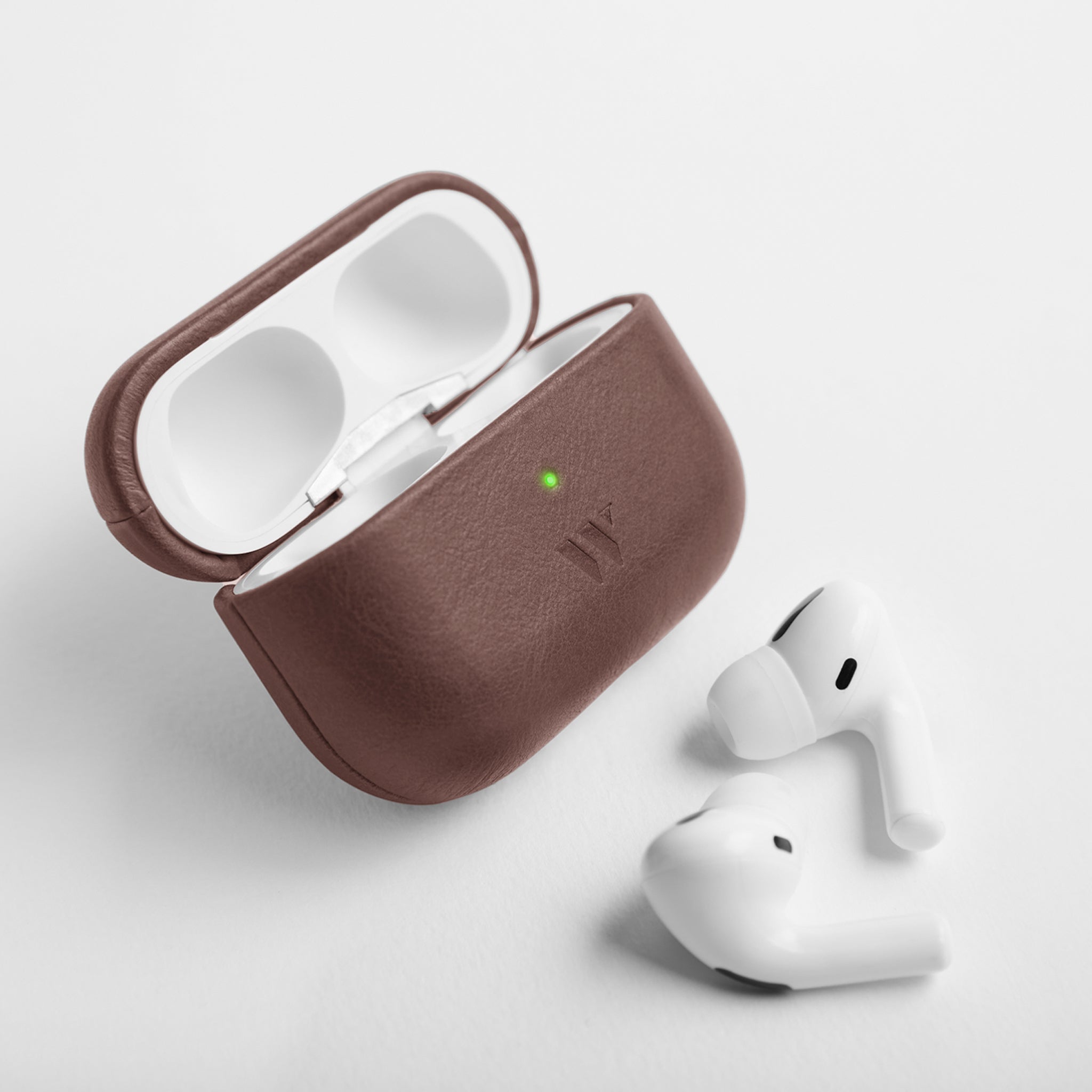 Walden® Funda iPhone + Estuche Airpods de Cuero Genuino · Moca