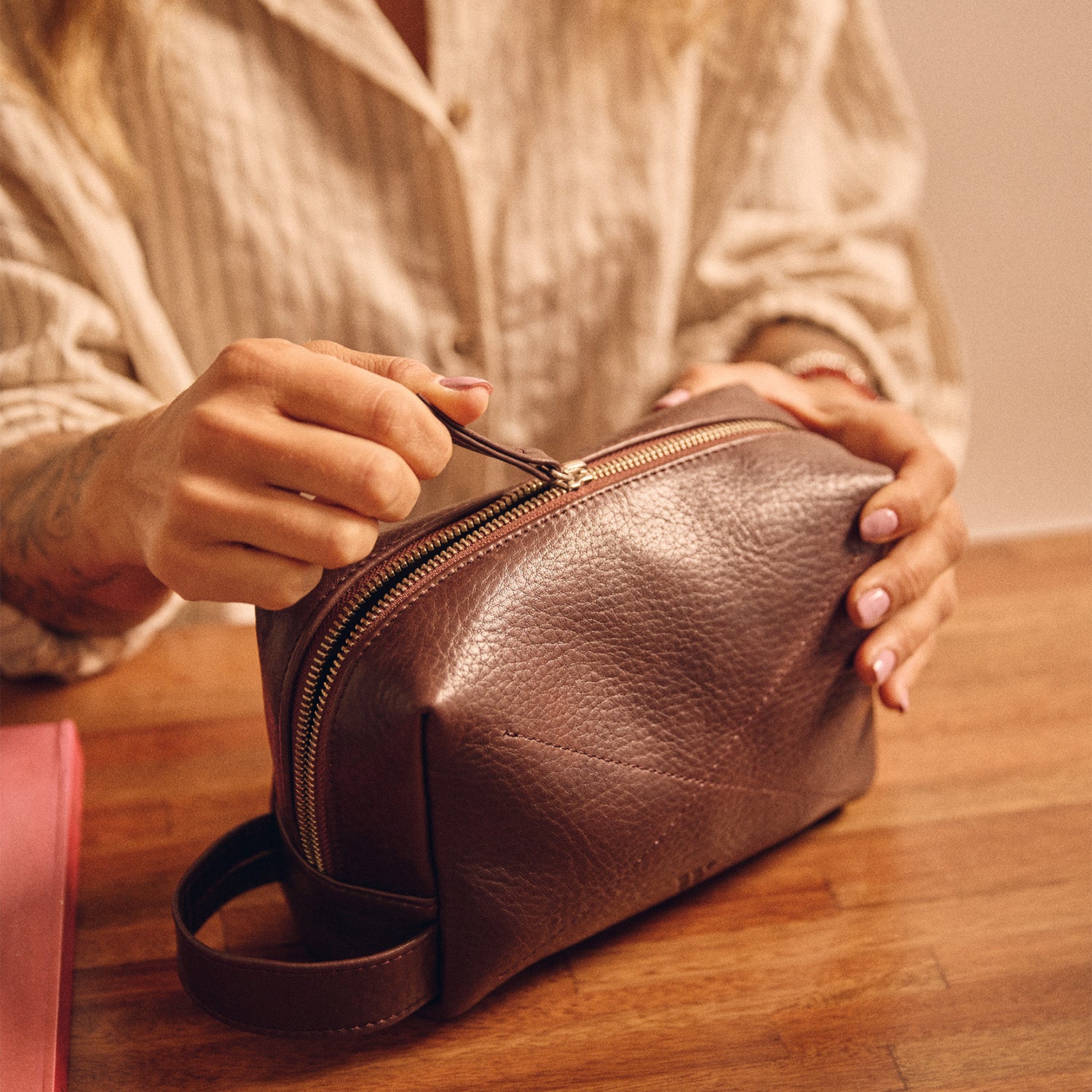 Walden® Necesser de Cuero Genuino · Moca #color_moca