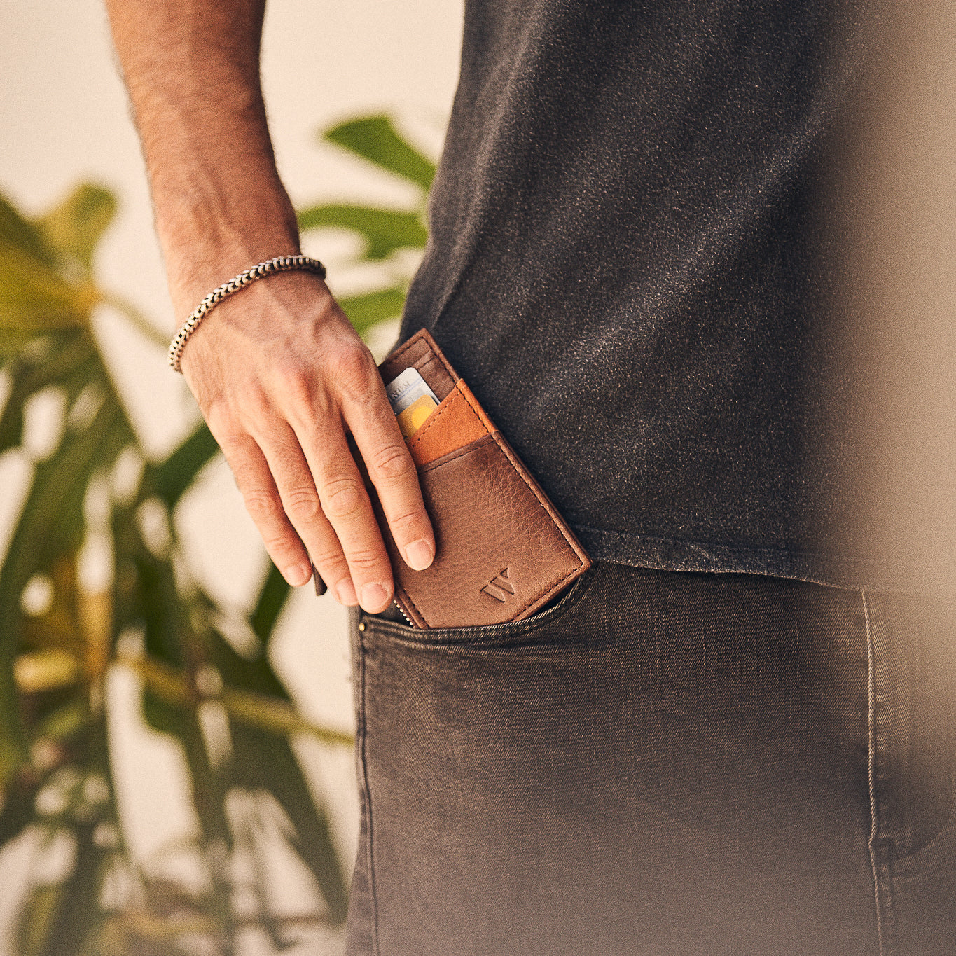 Walden® Tarjetero Zipper de Cuero Genuino · Moca #color_moca