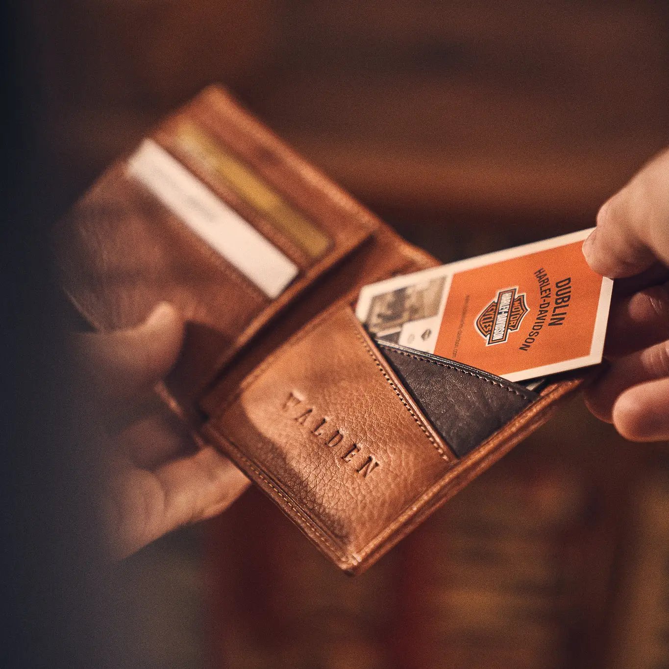 Walden® Billetera Euro Mark de Cuero Genuino · Terra #color_terra