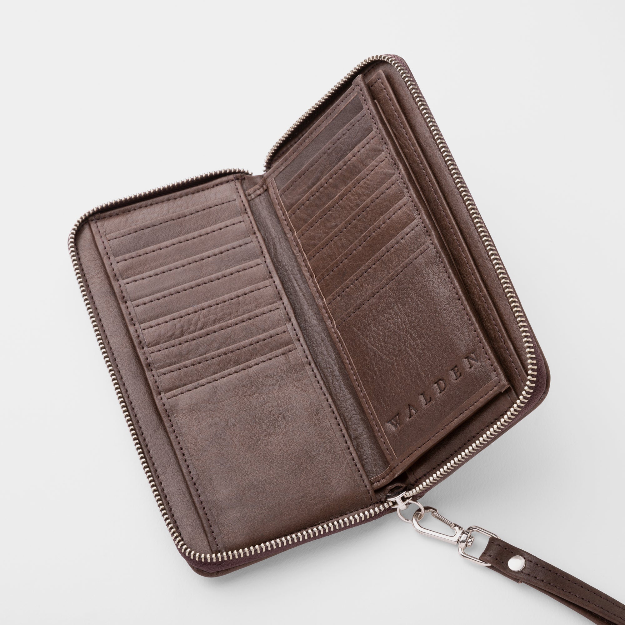 Walden® Billetera Large de Cuero Genuino · Moca #color_moca