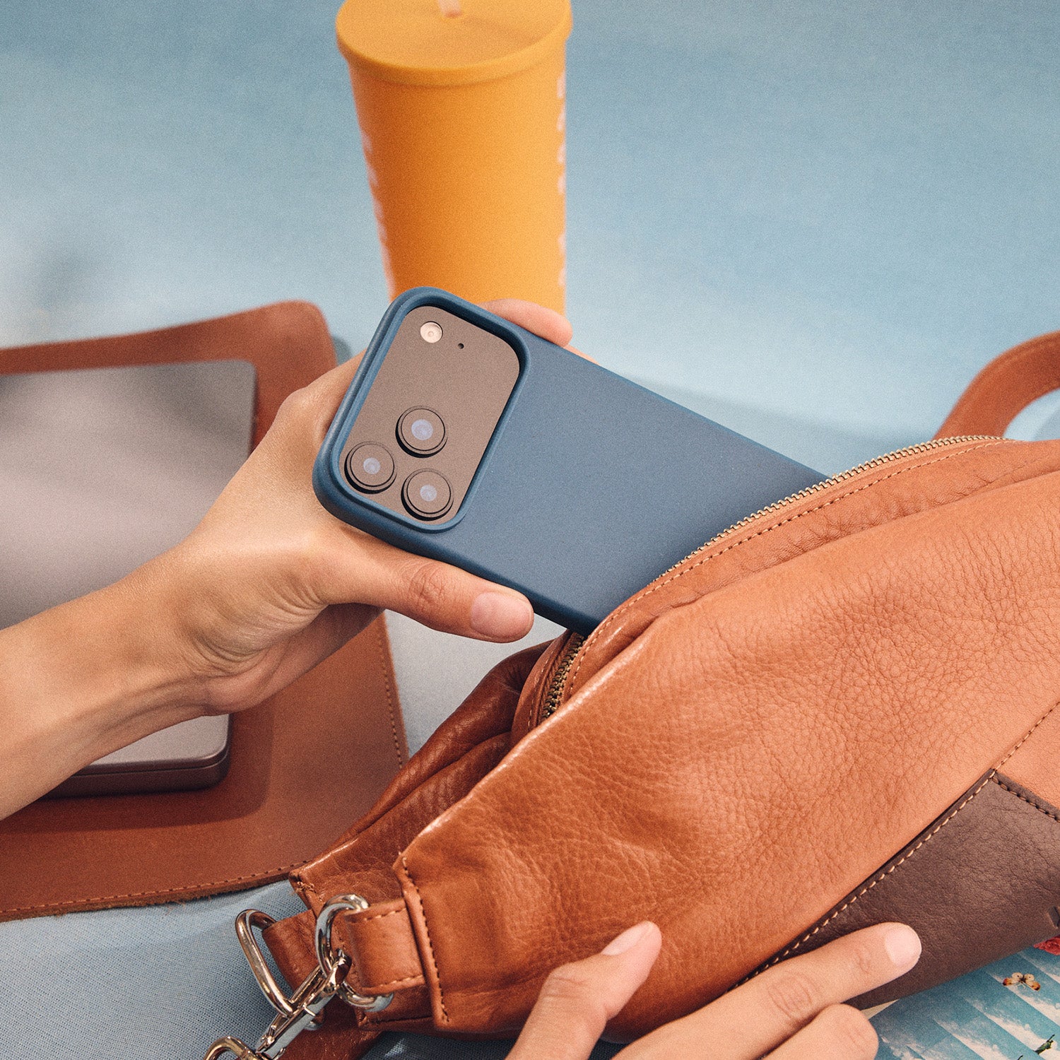 Walden® Funda Biodegradable para iPhone · Ocean #color_ocean