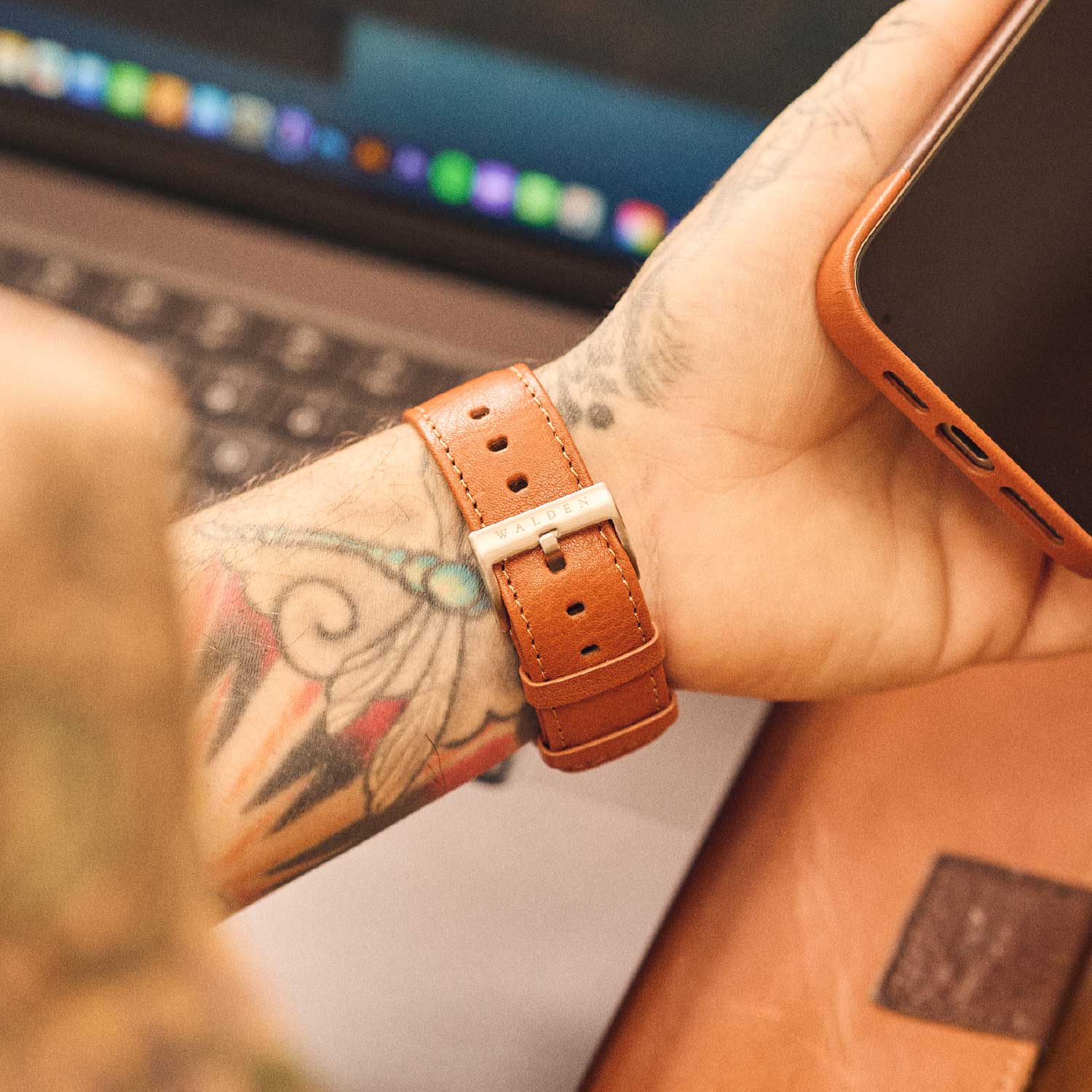 Walden® Funda iPhone + Correa Apple Watch de Cuero Genuino · Terra #color_terra