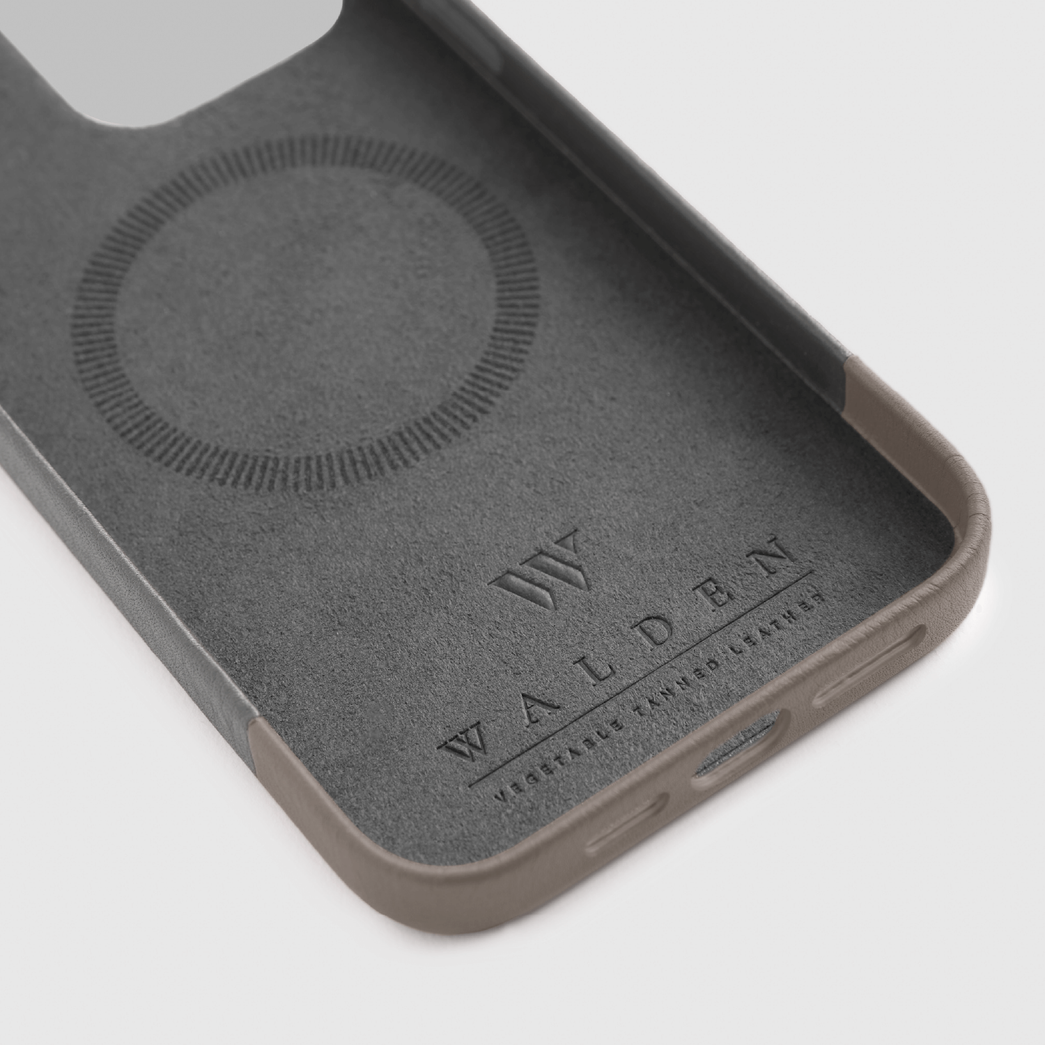 Walden® Funda de Cuero Combinado para iPhone · Alcantara #color_alcantara