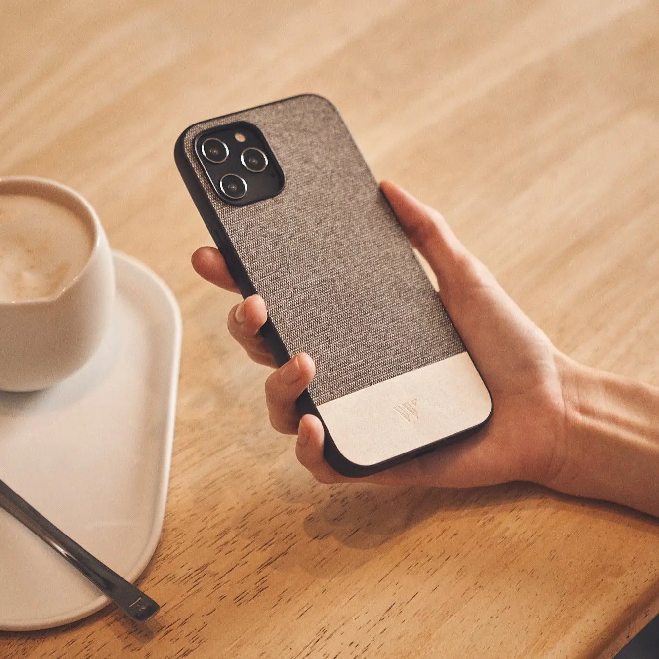 Walden® Funda de Tejido para iPhone · Volta #color_volta