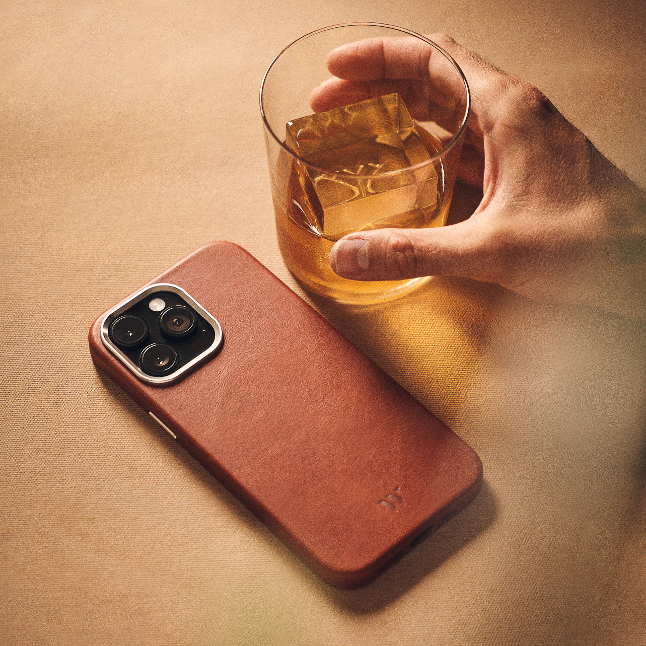 Funda de Cuero Genuino para iPhone · Terra #color_terra